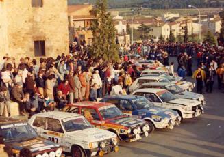 Control de paso en Pals del Rallye Monte-Carlo 1983 (Foto: Joan Aymamí)